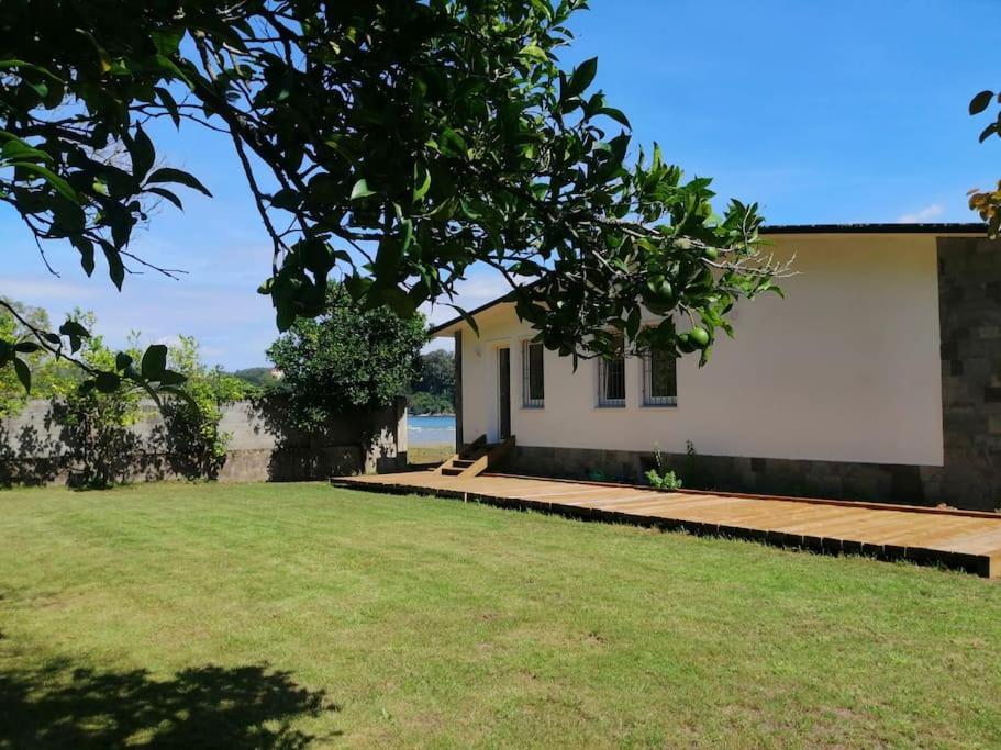 O Pedrido Beach House Bergondo Ngoại thất bức ảnh